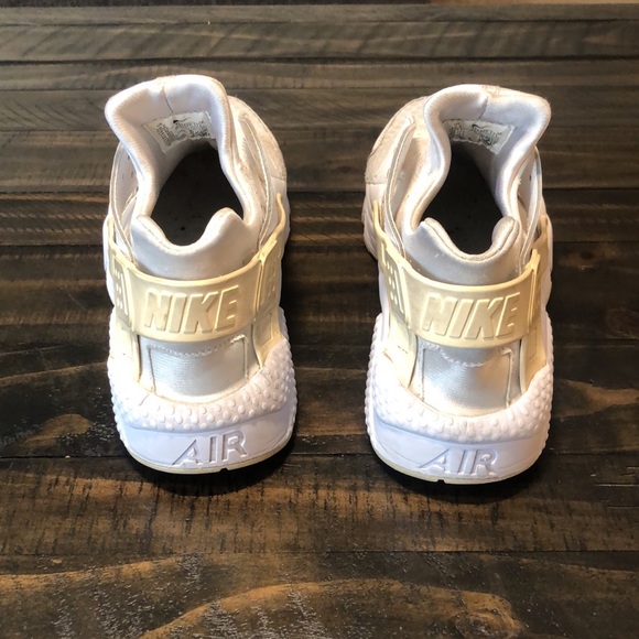 NIKE AIR HUARACHE white/cream 10.5 womens - Picture 5 of 7